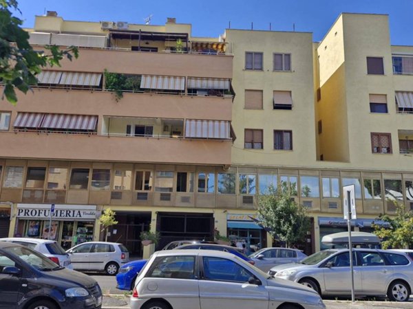 ufficio in vendita a Roma in zona Monte Sacro/Talenti
