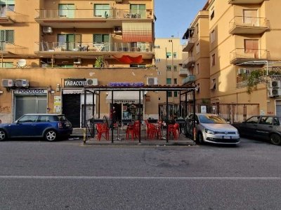 negozio in vendita a Roma in zona Prenestino-Centocelle