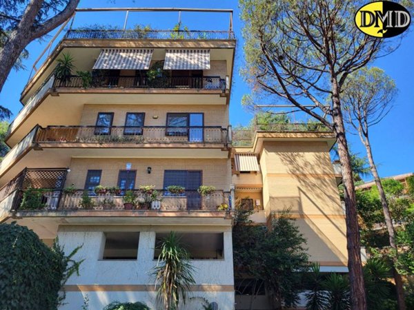 appartamento in vendita a Roma in zona Tor di Quinto