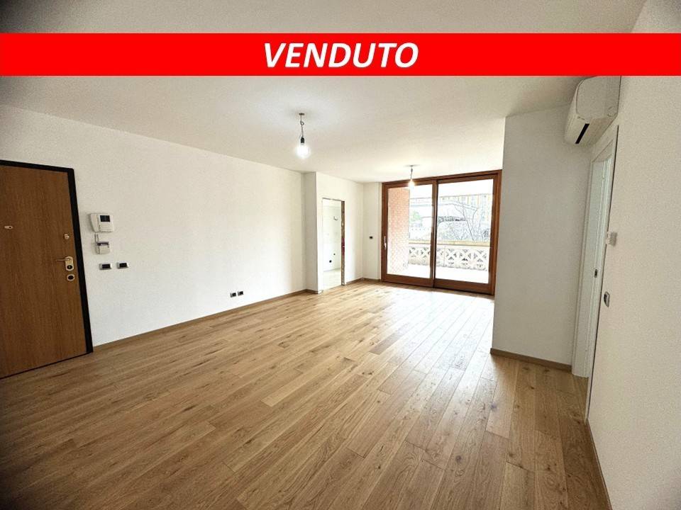 appartamento in vendita a Roma in zona Tor di Quinto