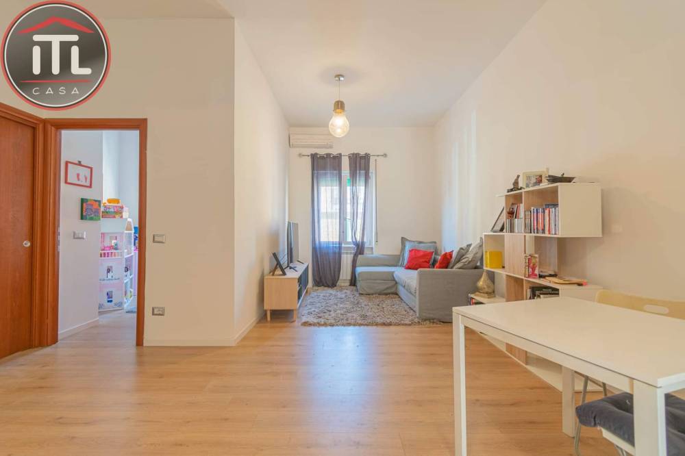 appartamento in vendita a Roma in zona Prenestino-Labicano