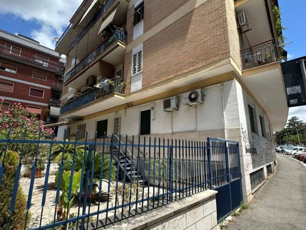 appartamento in vendita a Roma in zona Collatino