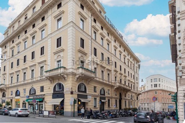 appartamento in vendita a Roma in zona Campo Marzio
