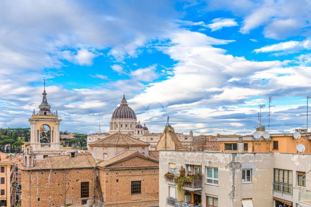 appartamento in vendita a Roma in zona Aurelio