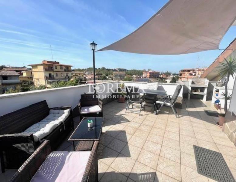 appartamento in vendita a Roma in zona Acilia