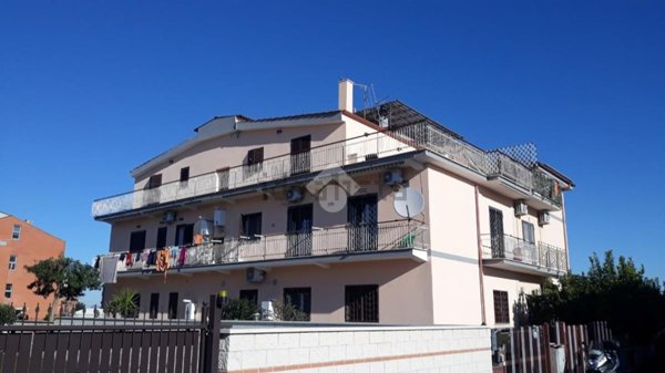 appartamento in vendita a Roma in zona Tor Vergata/Torrenova