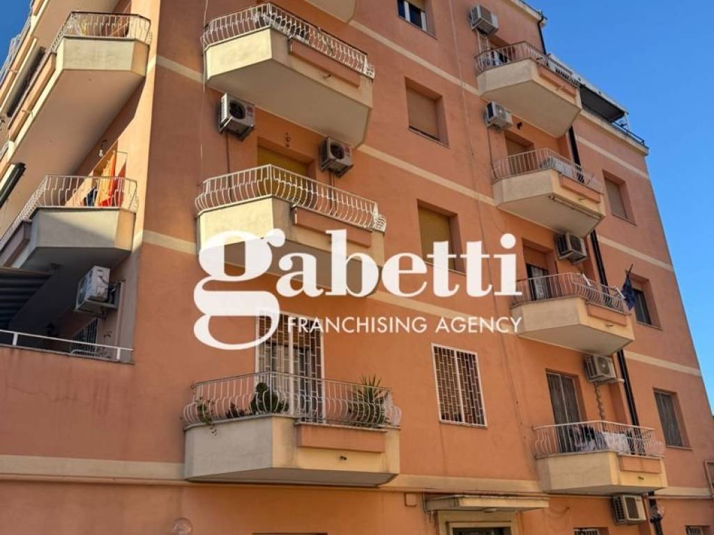 appartamento in vendita a Roma in zona Prenestino-Centocelle