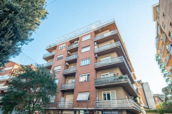 appartamento in vendita a Roma in zona Aurelio