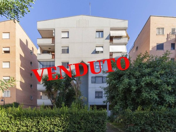 appartamento in vendita a Roma in zona Torrino
