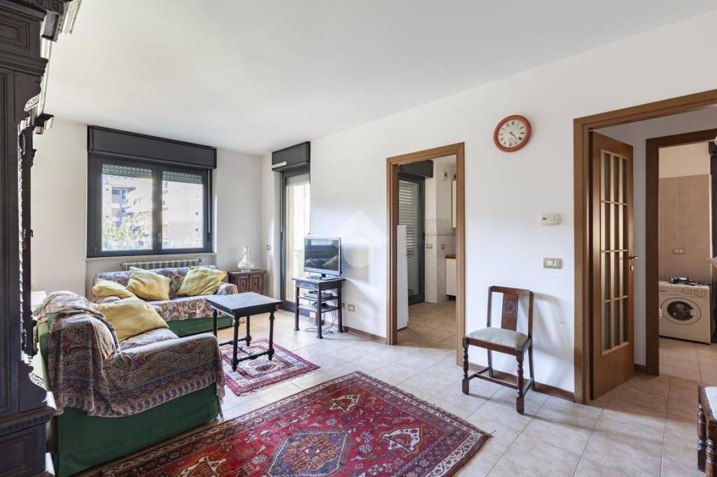 appartamento in vendita a Roma in zona Torrino