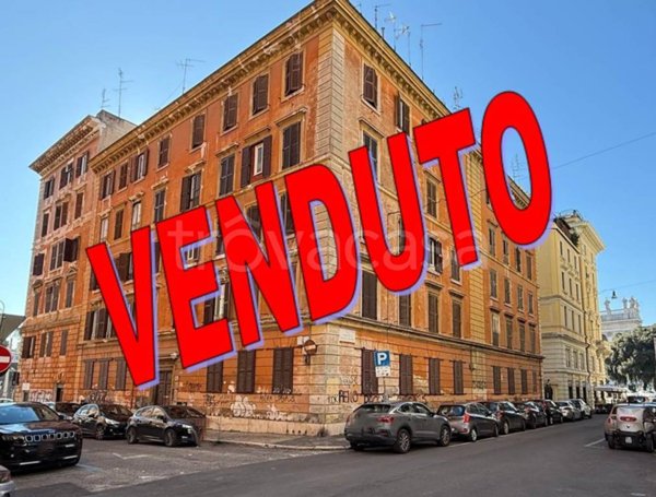 appartamento in vendita a Roma in zona Esquilino
