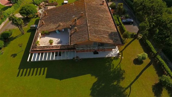 casa indipendente in vendita a Roma in zona Grottarossa