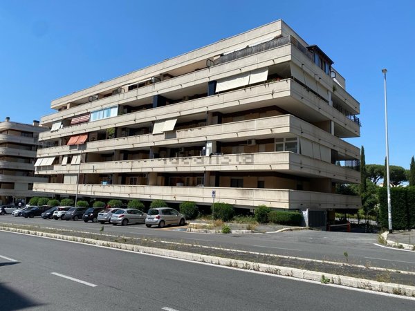 appartamento in vendita a Roma in zona Ponte di Nona