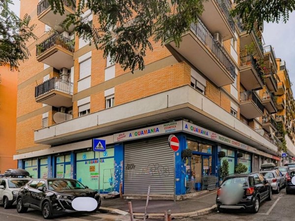 appartamento in vendita a Roma in zona Gianicolense