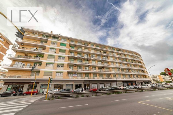 appartamento in vendita a Roma in zona Aurelio