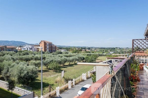 appartamento in vendita a Roma in zona Finocchio