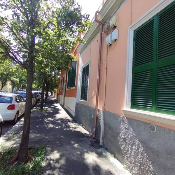 appartamento in vendita a Roma in zona Tuscolano