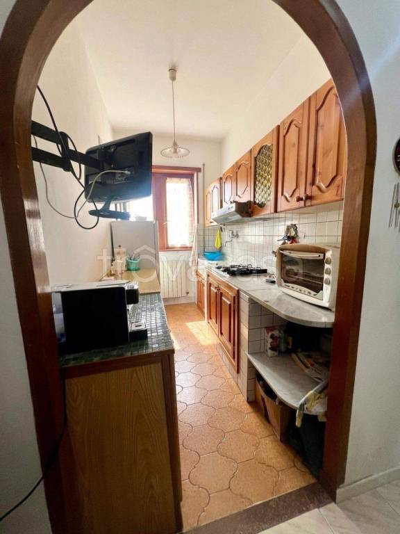 appartamento in vendita a Roma in zona Selva Candida