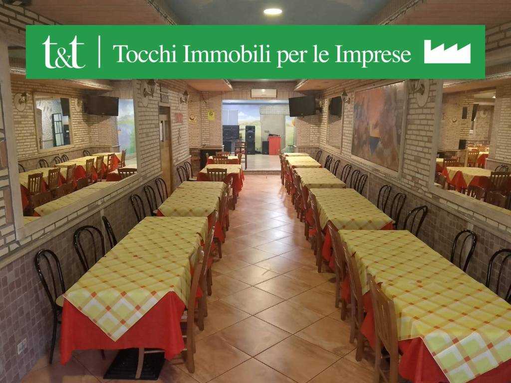 negozio in vendita a Roma in zona Prenestino-Centocelle