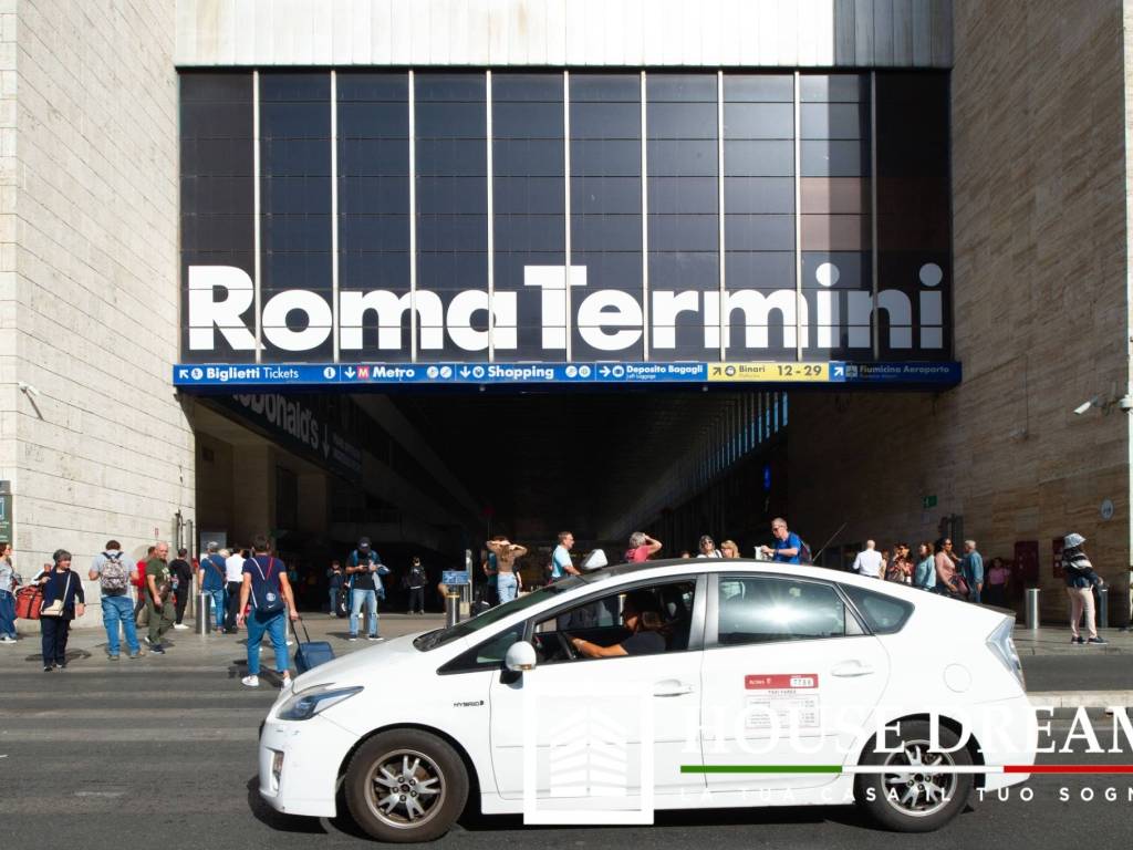 negozio in vendita a Roma