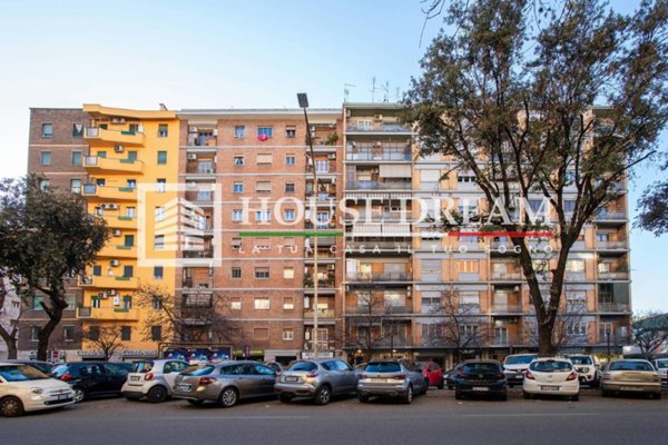 appartamento in vendita a Roma in zona Portuense