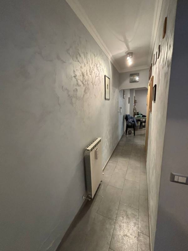 appartamento in vendita a Roma in zona Pantan Monastero