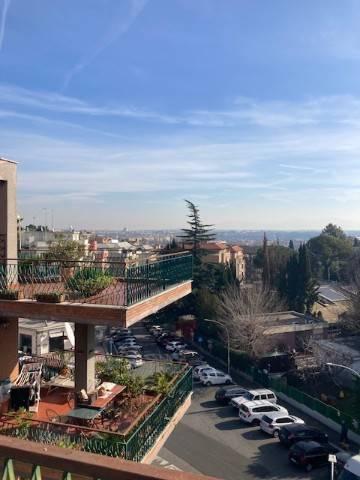 appartamento in vendita a Roma in zona Portuense