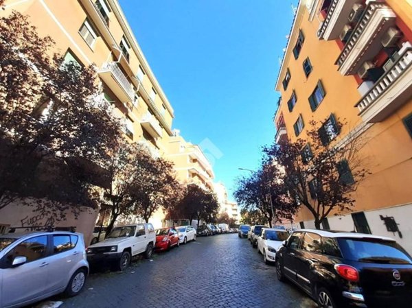 appartamento in vendita a Roma in zona Gianicolense