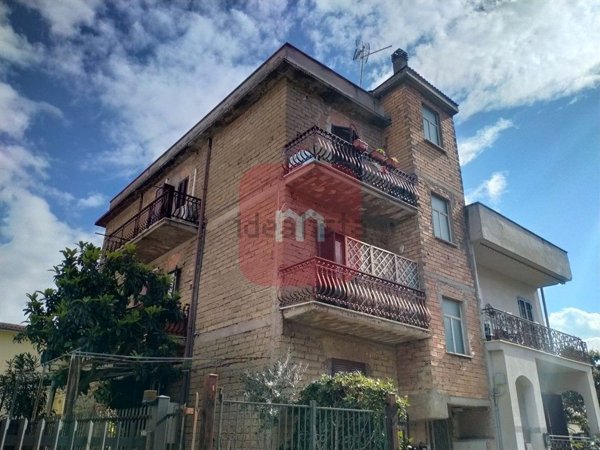 appartamento in vendita a Roma in zona Borghesiana