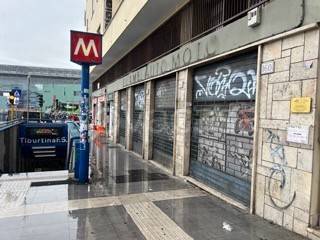 negozio in vendita a Roma in zona Nomentano
