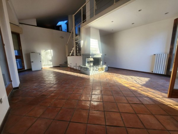 appartamento in vendita a Roma in zona Ostiense