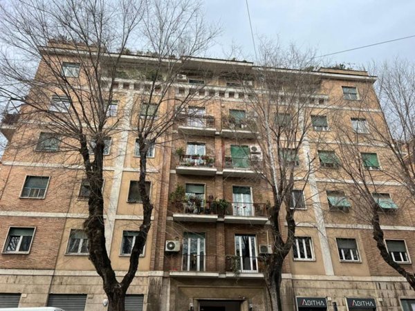 appartamento in vendita a Roma in zona Gianicolense