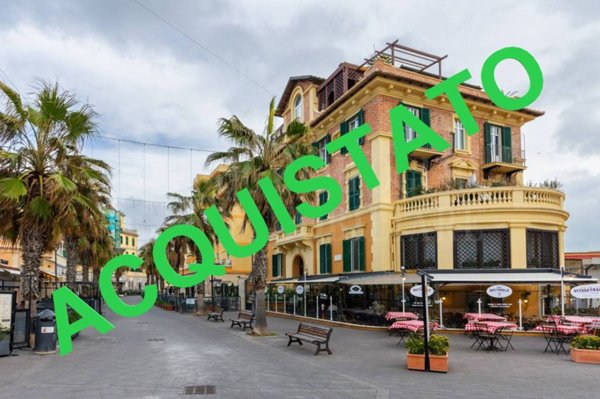appartamento in vendita a Roma in zona Ostia