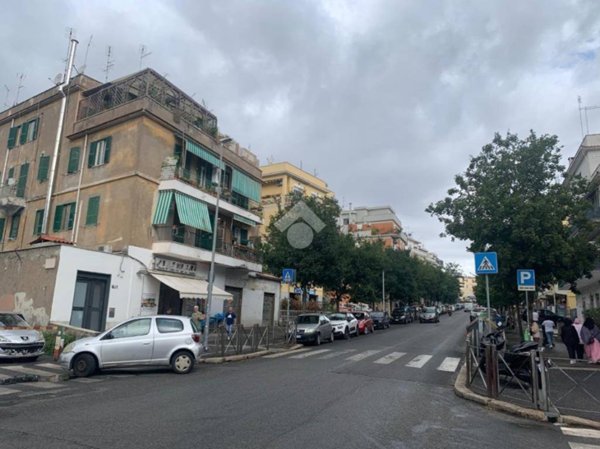 appartamento in vendita a Roma in zona Primavalle