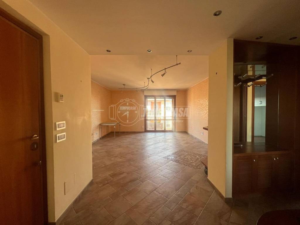 appartamento in vendita a Roma in zona Dragoncello