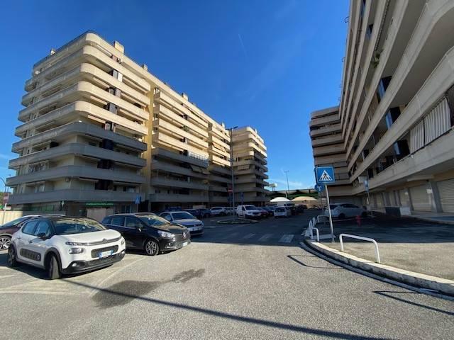 appartamento in vendita a Roma in zona Appio Claudio