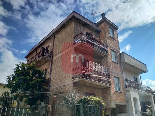appartamento in vendita a Roma in zona Finocchio