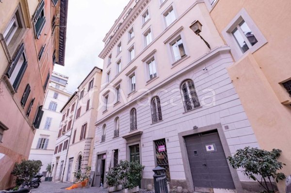 quadrivano in vendita a Roma in zona Parione/Sant'Eustachio