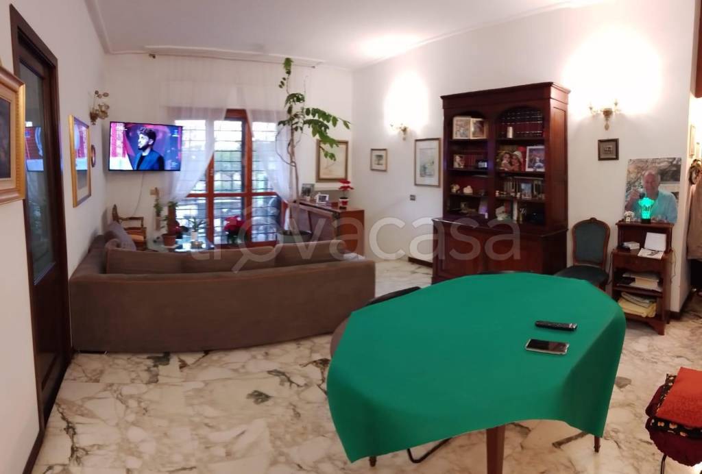 casa indipendente in vendita a Roma in zona Ponte Mammolo