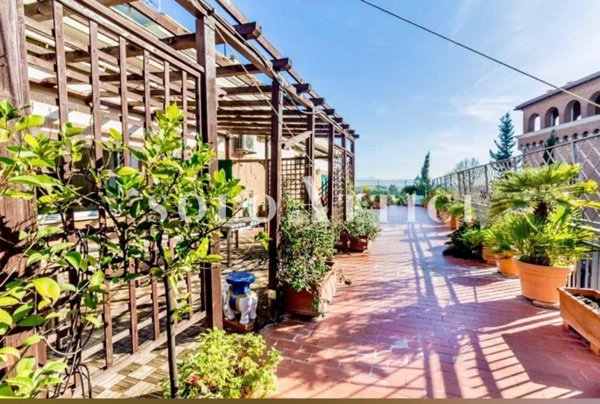 appartamento in vendita a Roma in zona Della Vittoria