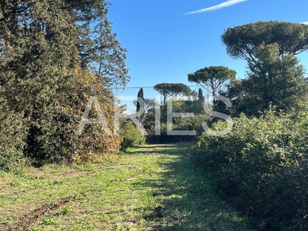 terreno agricolo in vendita a Roma in zona Casal Palocco