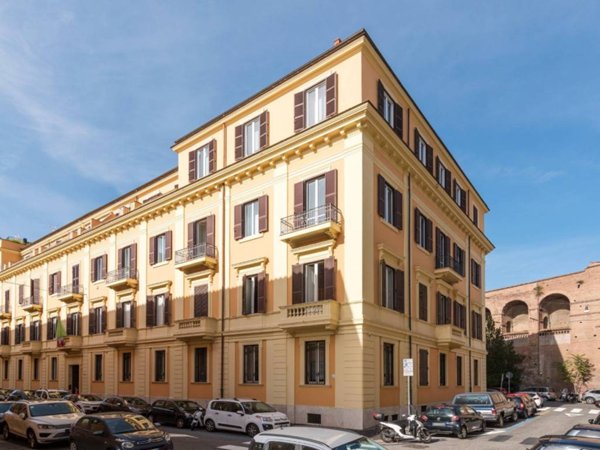ufficio in vendita a Roma in zona Ludovisi/Sallustiano