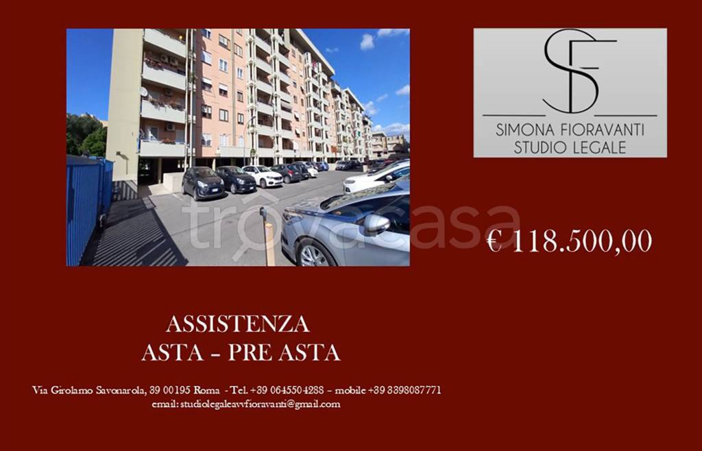 appartamento in vendita a Roma in zona Prenestino-Labicano