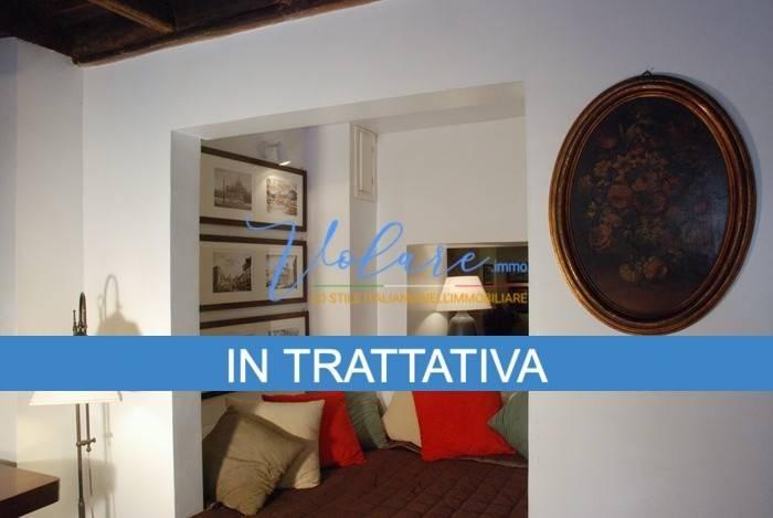 appartamento in vendita a Roma in zona Parione/Sant'Eustachio