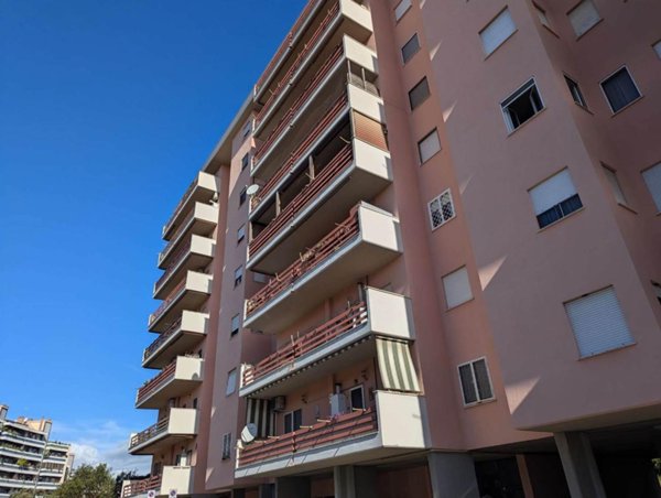 appartamento in vendita a Roma in zona Spinaceto