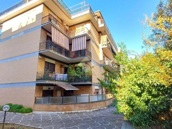 appartamento in vendita a Roma in zona Collatino