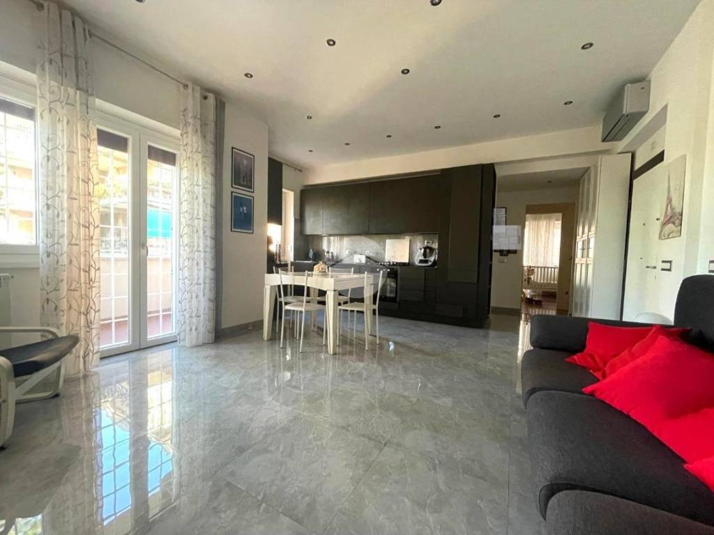 appartamento in vendita a Roma in zona Portuense