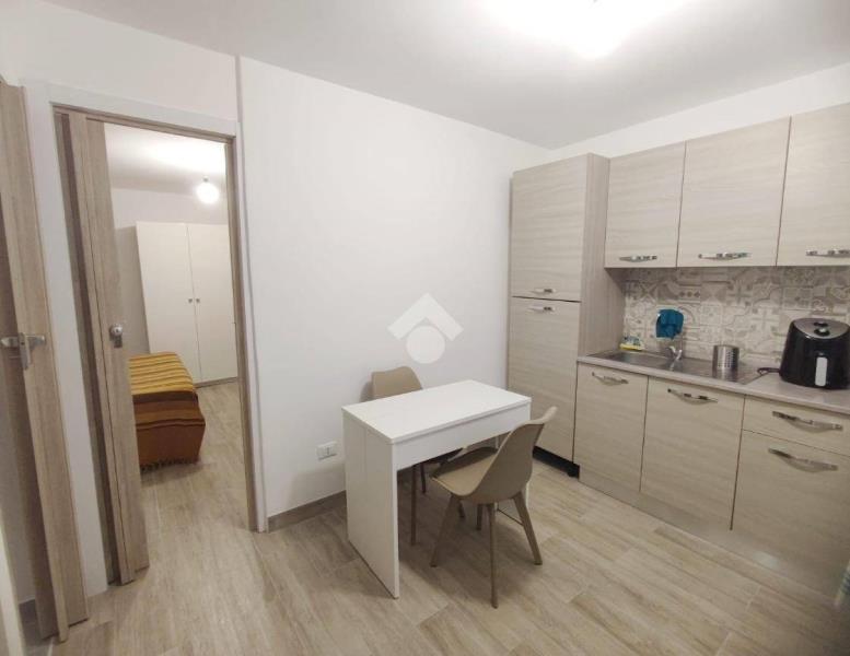 appartamento in vendita a Roma in zona Colle del Sole