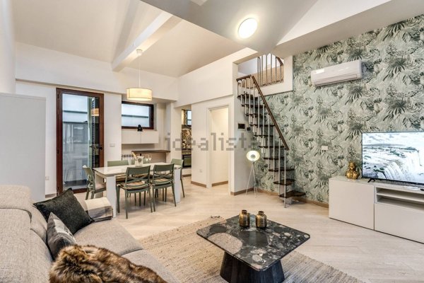 appartamento in vendita a Roma in zona Gianicolense