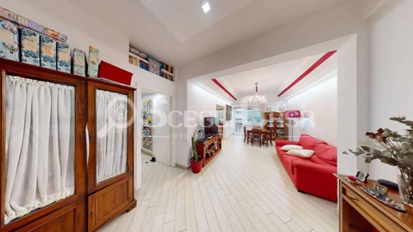 appartamento in vendita a Roma in zona Appio Claudio
